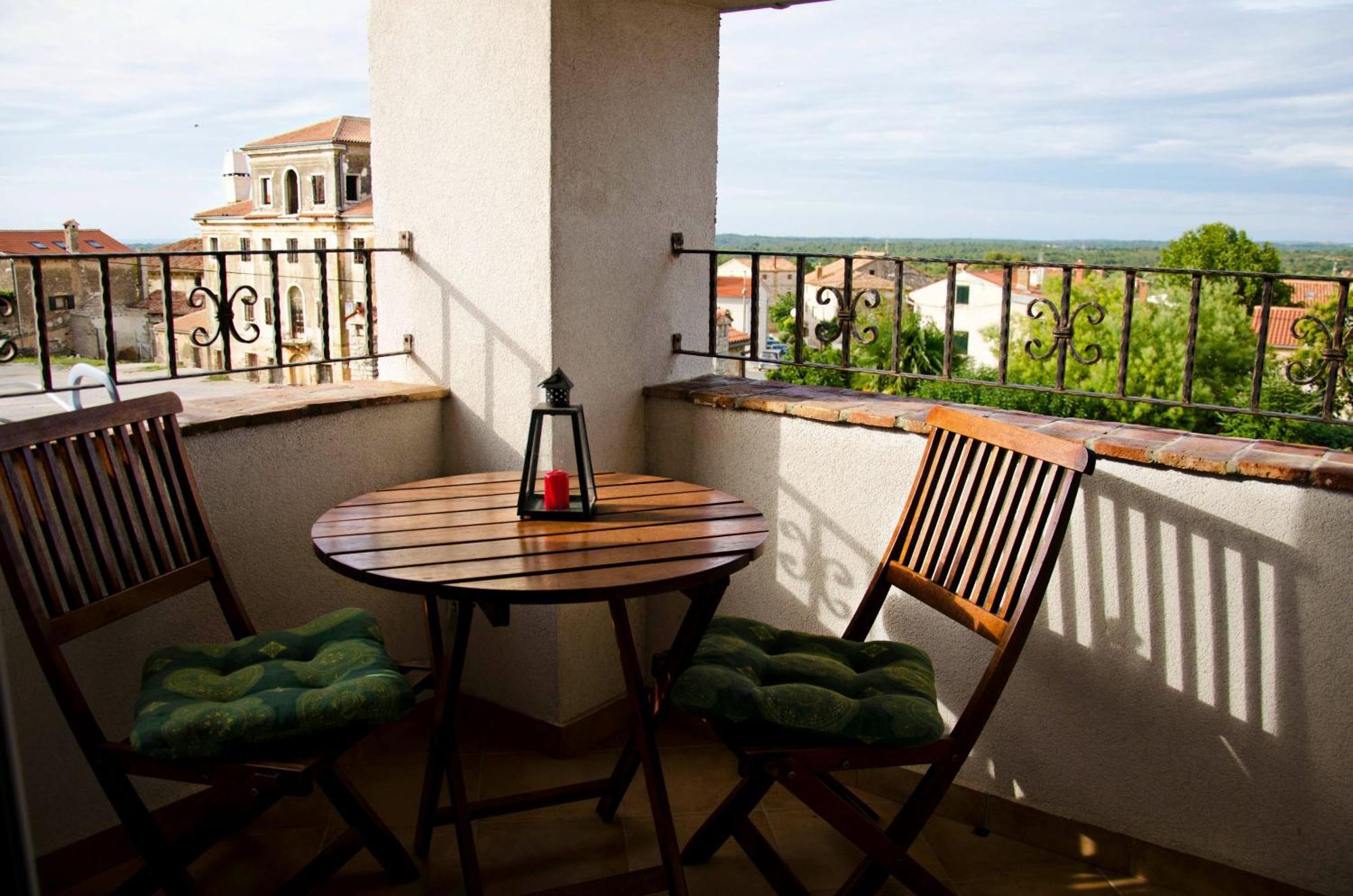 Apartment Percic Tar-Vabriga ภายนอก รูปภาพ